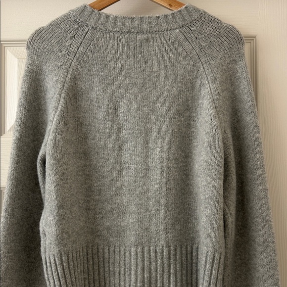 Abercrombie & Fitch Crew Neck Women's Cardigan Size Large - Picture 4 of 9